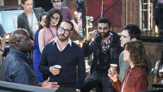 CBS smartly decides to cancel <i>Wisdom Of The Crowd<em></em></i>
